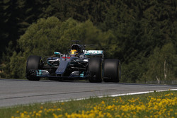 Льюіс Хемілтон, Mercedes AMG F1 F1 W08