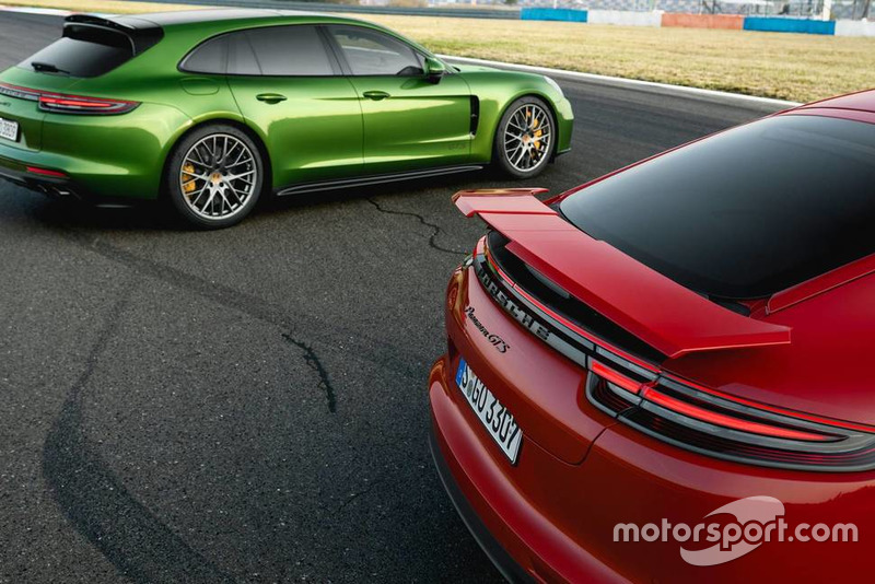 Porsche Panamera GTS 2019 року