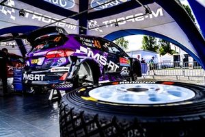 Pierre-Louis Loubet, Loris Pascaud, M-Sport Ford World Rally Team Ford Fiesta MkII