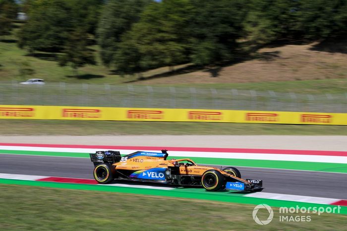 Carlos Sainz Jr., McLaren MCL35