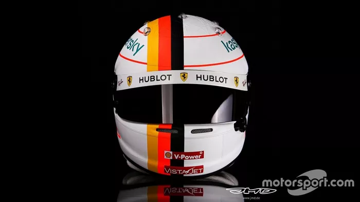 El casco de Sebastian Vettel en honor a Michael Schumacher para el GP de Eifel F1