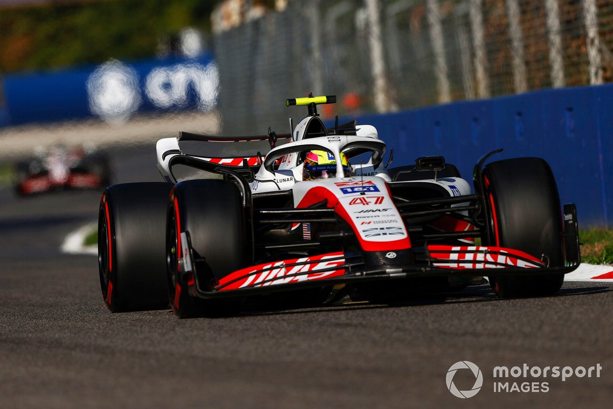 Mick Schumacher, Haas VF-22