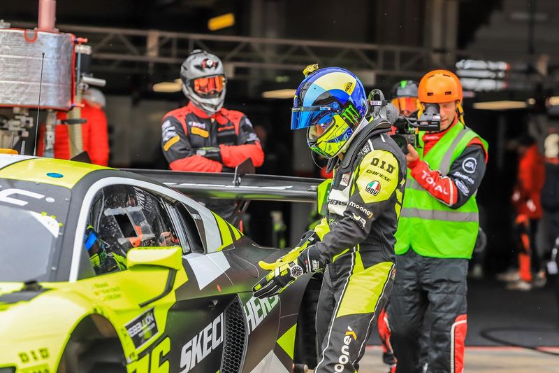 #46 Team WRT Audi R8 LMS evo II GT3: Valentino Rossi