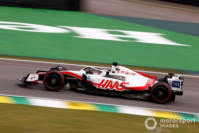 Kevin Magnussen, Haas VF-22