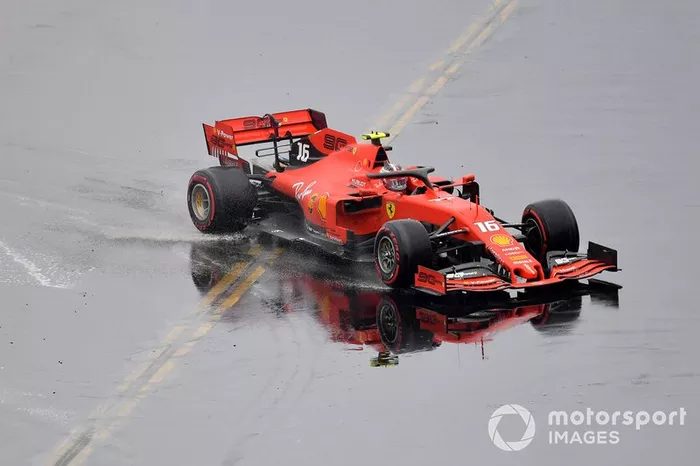 Choque de Charles Leclerc, Ferrari SF90 lo deja fuera de la carrera