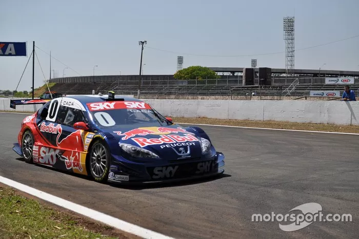 2011 - Cacá Bueno (4) - Peugeot 408