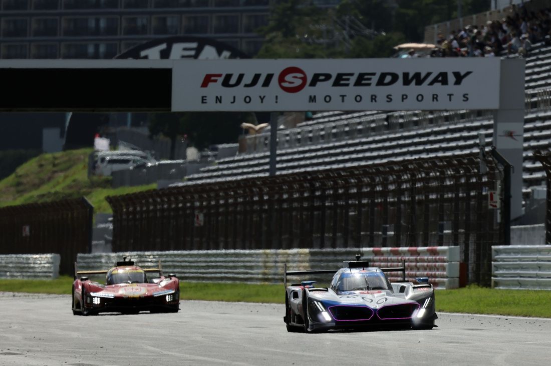 #15 BMW M Team WRT BMW M Hybrid V8: Dries Vanthoor, Raffaele Marciello, Marco Wittmann.