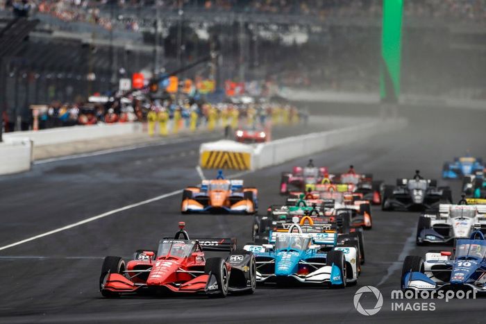 Will Power, Team Penske Chevrolet, Alex Palou, Chip Ganassi Racing Honda lideran en la salida