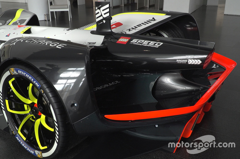 Mobil Roborace