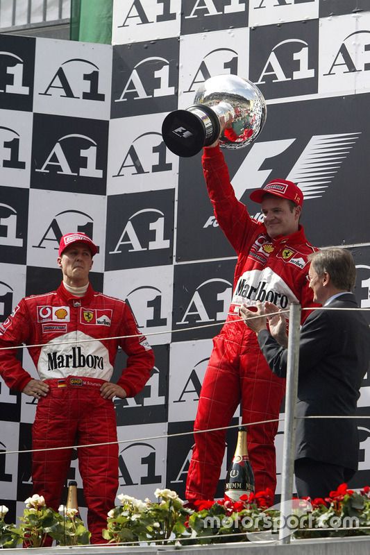 Podium: race winner Michael Schumacher, Ferrari, second place Rubens Barrichello, Ferrari