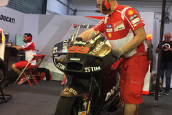 La Ducati de Jorge Lorenzo équipée de son nouveau carénage
