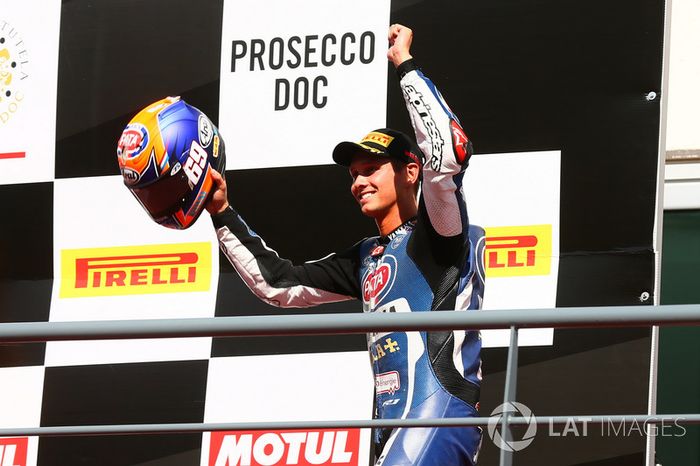 Podium: Michael van der Mark, Pata Yamaha