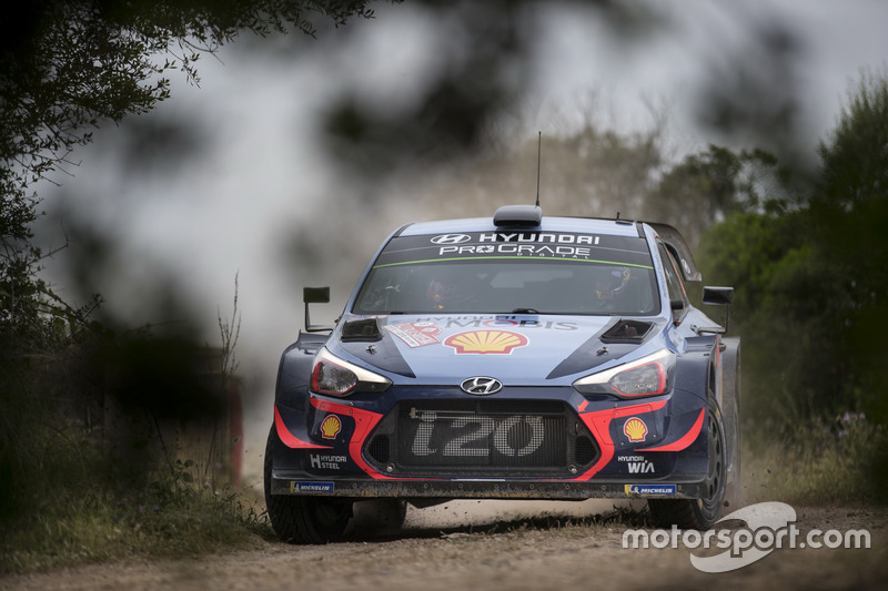 Thierry Neuville, Nicolas Gilsoul, Hyundai Motorsport Hyundai i20 Coupe WRC