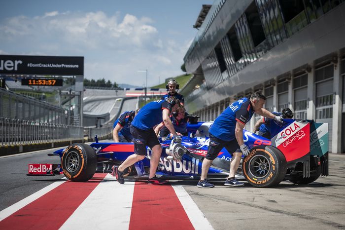 Marc Márquez drives a Toro Rosso F1
