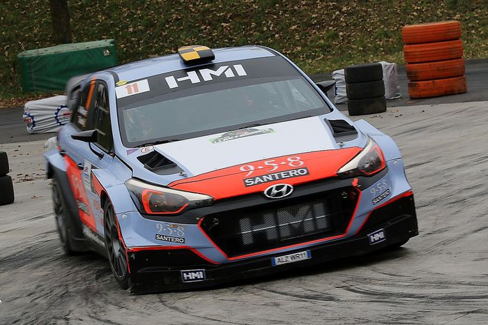 Andreas Mikkelsen, Thierry Neuville, Hyundai NG i20 WRC