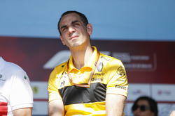 Cyril Abiteboul, CEO, Renault Sport F1 Team, sahnede