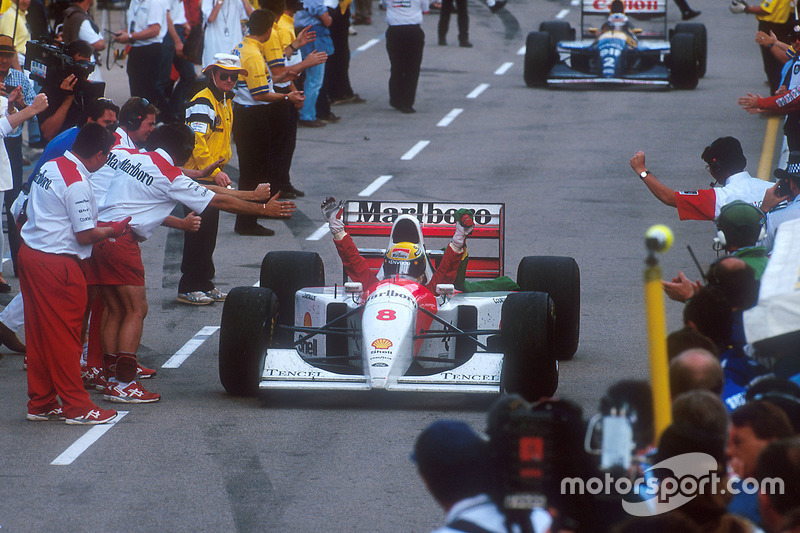 Ayrton Senna, McLaren viert zijn overwinning