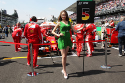 Pitspoes voor Sebastian Vettel, Ferrari SF16-H