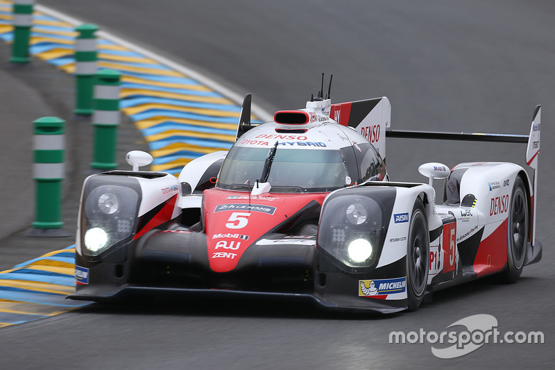 #5 Toyota Racing Toyota TS050 Hybrid: Anthony Davidson, Sébastien Buemi, Kazuki Nakajima