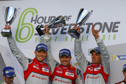 Sieger: #7 Audi Sport Team Joest Audi R18: Marcel Fässler, Andre Lotterer, Benoit Tréluyer