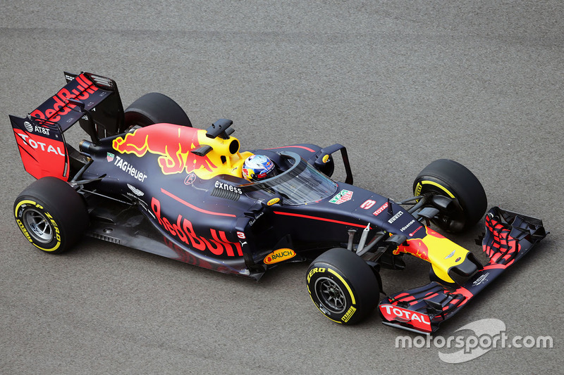 Daniel Ricciardo, Red Bull Racing RB12 con el Aeroscreen