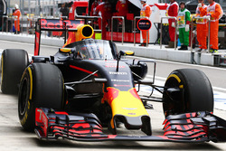 Daniel Ricciardo, Red Bull Racing RB12 con l'Aero Screen