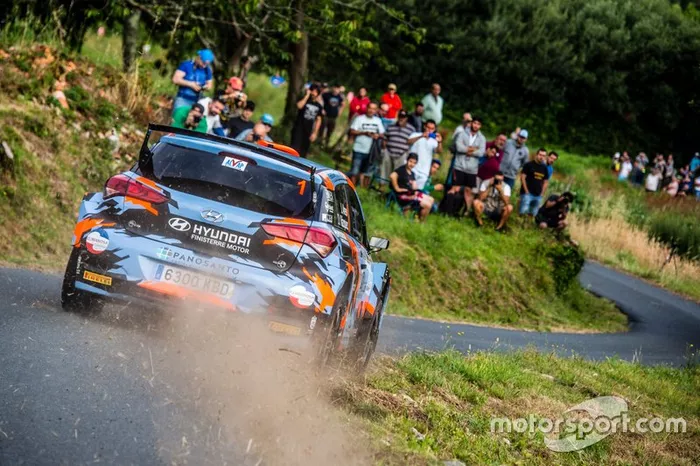 Iván Ares-Borja Hernández (Hyundai i30 R5)