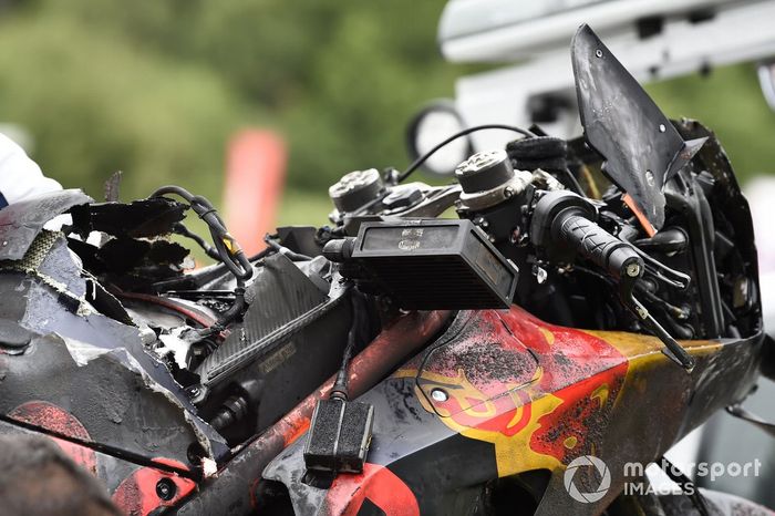 Moto de Dani Pedrosa, Red Bull KTM Factory Racing, tras el incendio