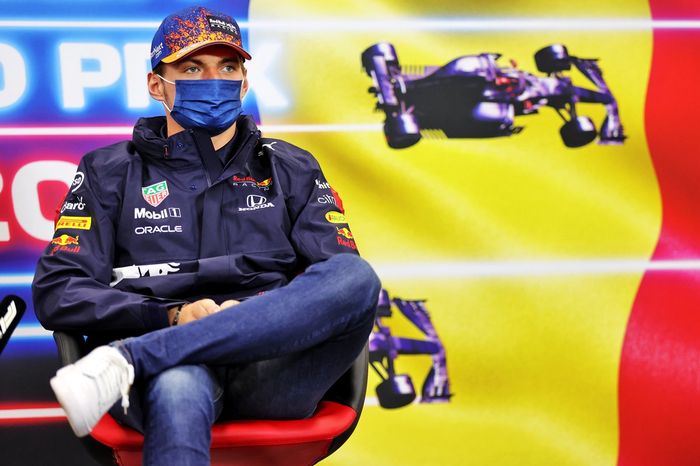 Max Verstappen, Red Bull Racing, en la conferencia de prensa