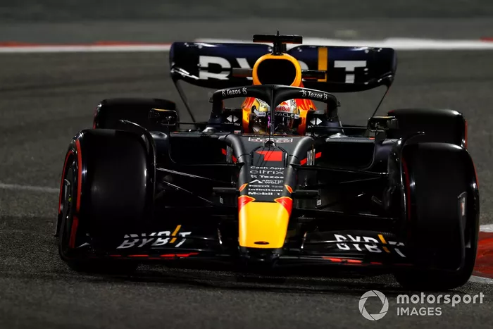 Max Verstappen, Red Bull Racing RB18
