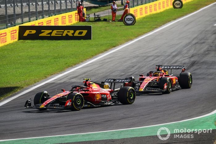 Carlos Sainz, Ferrari SF-23, Charles Leclerc, Ferrari SF-23