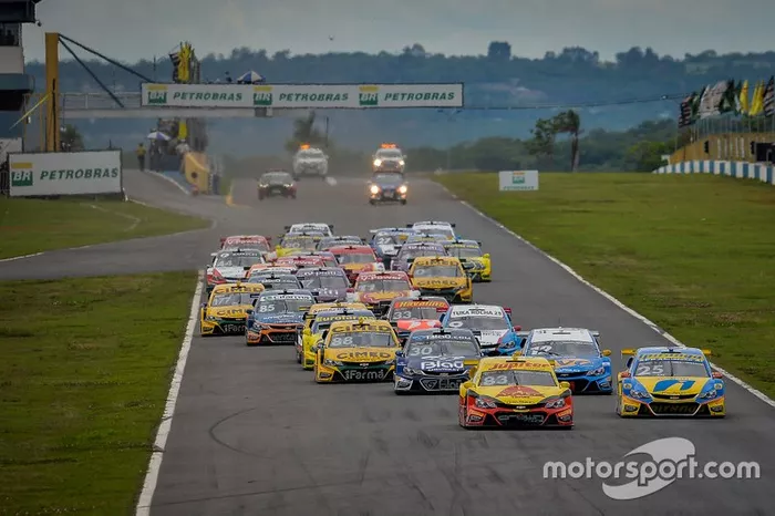 A Stock teve que adiar a abertura do campeonato, com a Corrida de Duplas, bem como as etapas do Velopark, Londrina e Interlagos. O campeonato deve começar no Velo-Città no início de julho.