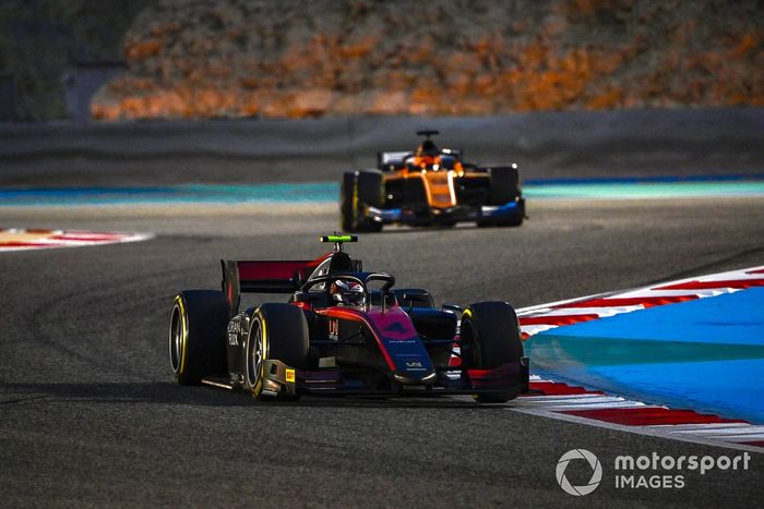 Callum Ilott, UNI-Virtuosi, Guilherme Samaia, Campos Racing