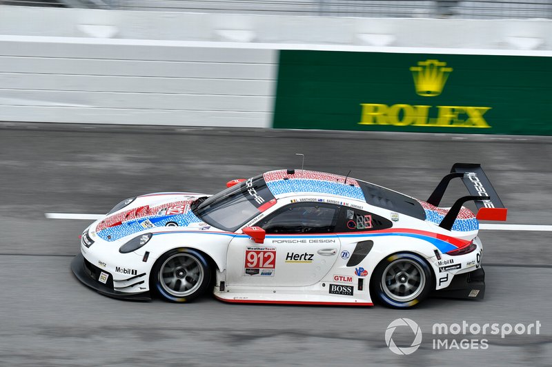 20. GTLM: Матье Жамине, Эрл Бамбер, Лоренс Вантхор, Porsche GT Team, Porsche 911 RSR (№912)