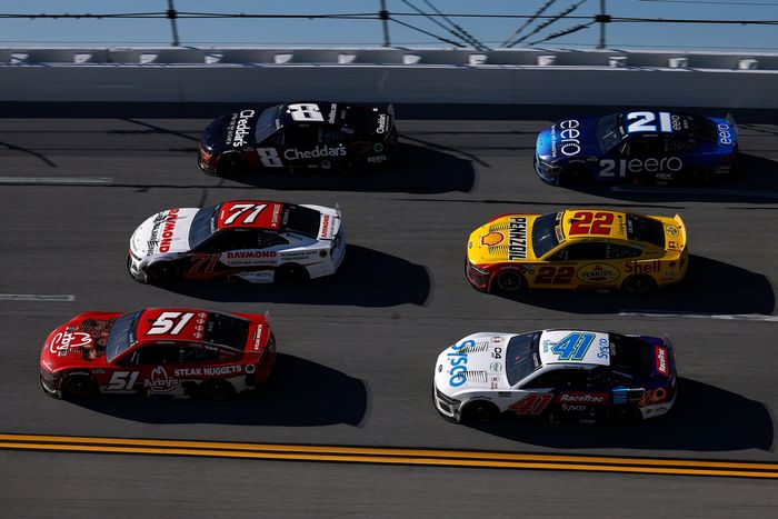 Cody Ware, Rick Ware Racing Ford, Michael McDowell, Spire Motorsports Chevrolet, Kyle Busch, Richard Childress Racing Chevrolet