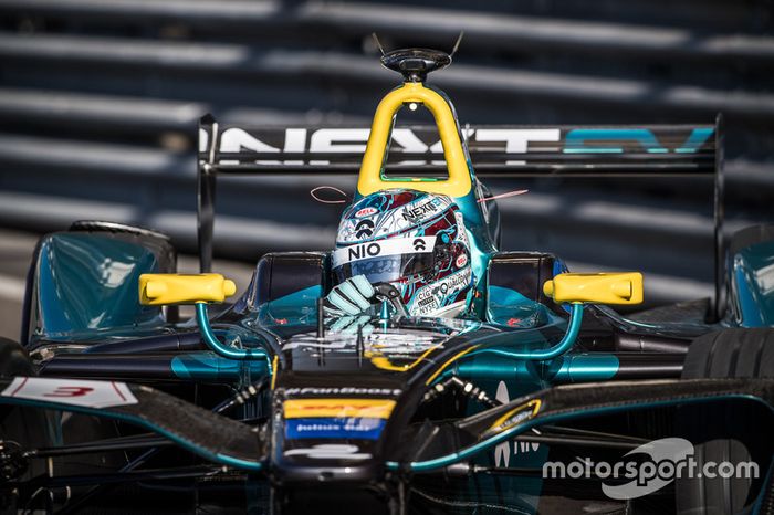 Nelsinho Piquet finalizou na quarta posição.