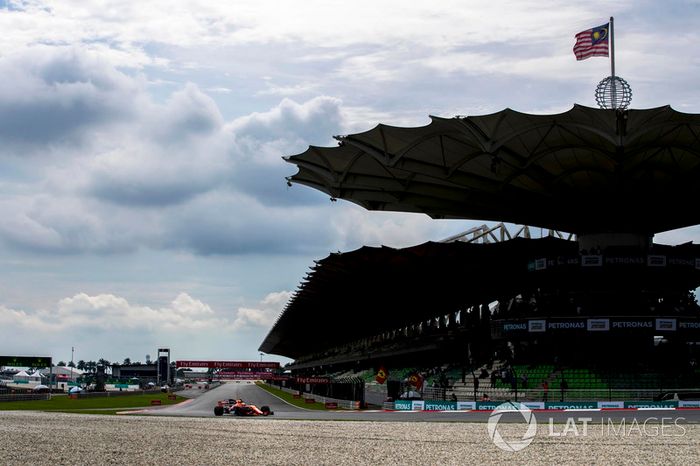 Stoffel Vandoorne, McLaren MCL32