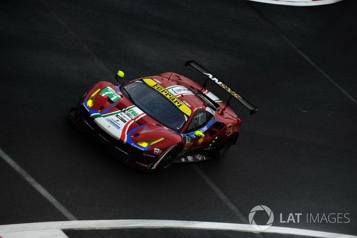 #71 AF Corse Ferrari 488 GTE: Davide Rigon, Sam Bird