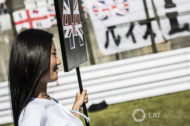 Grid girl