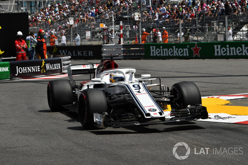 16: Маркус Эрикссон, Sauber C37 – 1:13.265