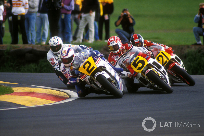 Wayne Gardner, Honda leads