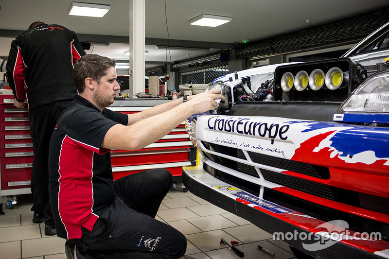 Sébastien Loeb Racing Peugeot 306 Maxi rebuild