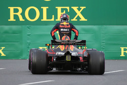 Race retiree Daniel Ricciardo, Red Bull Racing RB14