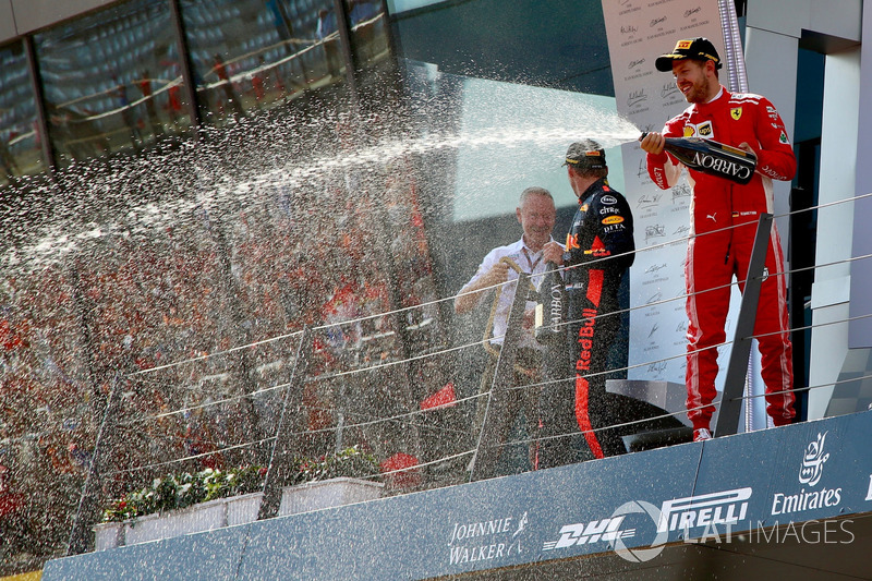 Командний менеджер Red Bull Racing Джонатан Вітлі, Себастьян Феттель, Ferrari, Макс Ферстаппен, Red Bull Racing, Кімі Райкконен, Ferrari