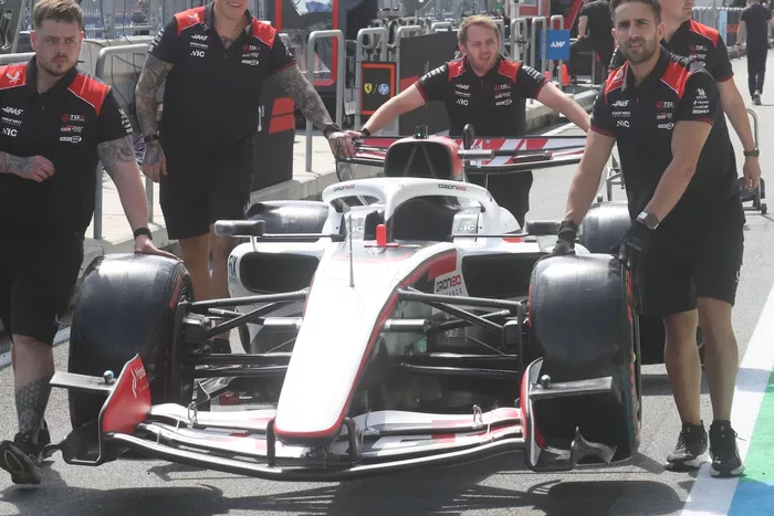 Haas VF26، تفاصيل فنية 
