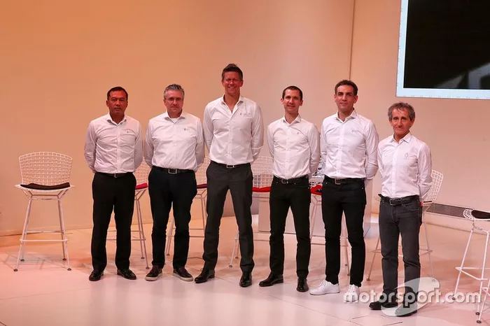 Pat Fry, Renault F1 Team Technical Director (Chassis); Marcin Budkowski, Renault F1 Team Executive Director; Remi Taffin, Renault Sport F1 Engine Technical Director; Mia Sharizman, Renault Sport Academy Director; Cyril Abiteboul, Renault Sport F1 Managing Director; Alain Prost, Renault F1 Team Non-Executive Director

