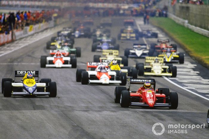 Michele Alboreto, Ferrari 156/85, Keke Rosberg, Williams FW10 Honda, Alain Prost, McLaren MP4-2B TAG, Nigel Mansell, Williams FW10 Honda, y Thierry Boutsen, Arrows A8 BMW, at the start