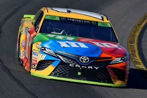 Kyle Busch, Joe Gibbs Racing, Toyota Camry M&M's