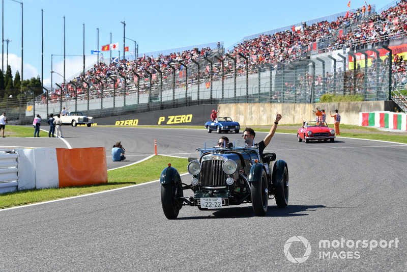 Daniel Ricciardo, Red Bull Racing, durante la drivers parade