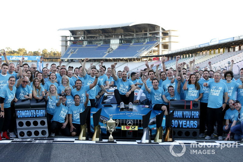 Campeón, Gary Paffett, Mercedes-AMG Team HWA celebra